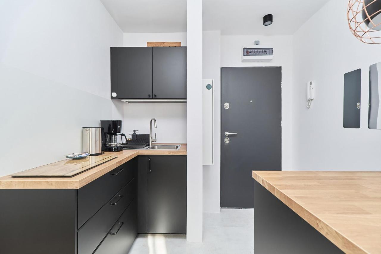 City Center Studio Apartment Wroclaw By Noclegi Renters Екстериор снимка